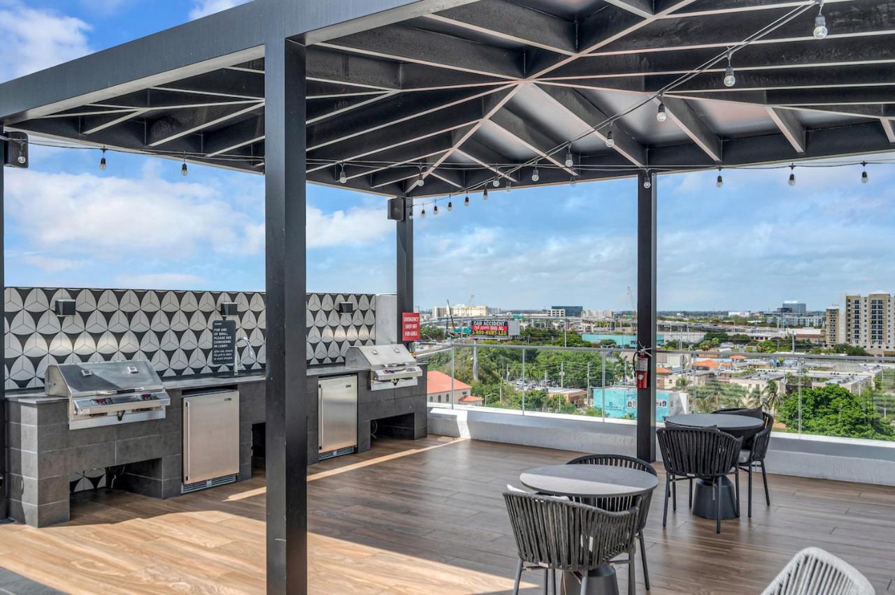 Stylish Unit In Downtown With Free Parking * Miami