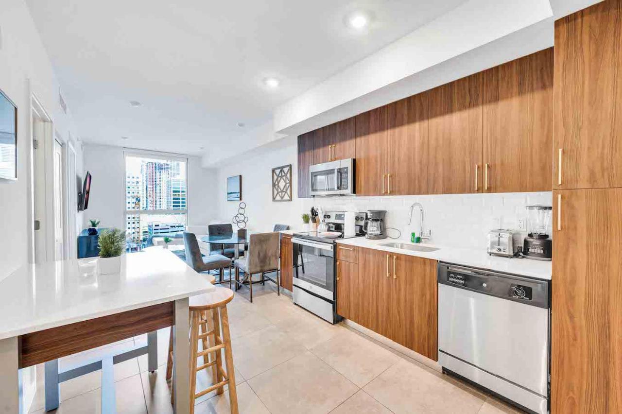 Apartment Stylish Unit In Downtown With Free Parking Miami